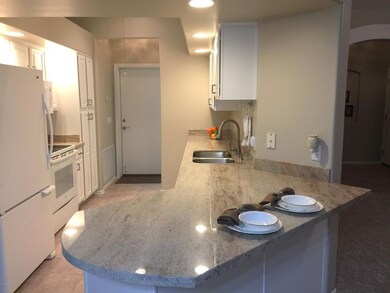 320 S 70th St unit 10, Mesa, AZ 85208 - photo 4