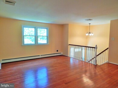 1504 Heather Place, Pottstown, PA 19464 - photo 3
