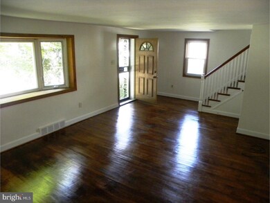 411 W South Ave, Glenolden, PA 19036 - photo 6