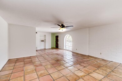 Main Living/Dining