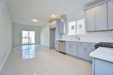 37 Mountainview Ave, Staten Island, NY 10314 - photo 2