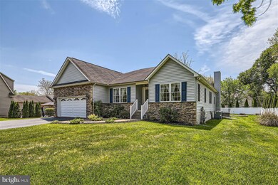 5619 Carrington Dr, White Marsh, MD 21162 - photo 3