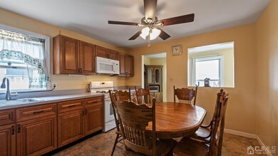 94 Lawrence St, Fords, NJ 08863 - photo 7