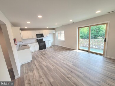 36 W Lancaster Ave unit D, Downingtown, PA 19335 - photo 5