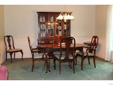 1531 Promise Ln, Allentown, PA 18106 - photo 3