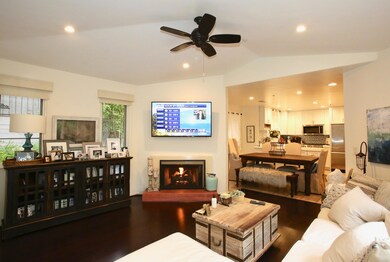 LIVING/DINING