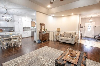 510 Old Forge Dr, Bentonville, AR 72712 - photo 2