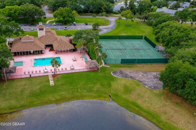 Community Pool/Tennis Courts