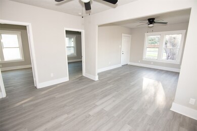 3307 Broadway St unit 5, Houston, TX 77017 - photo 5