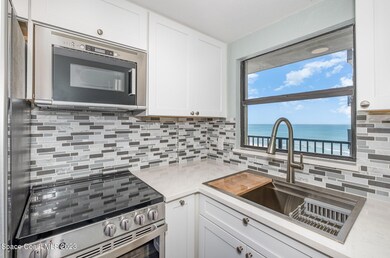 kitchen view to ocean
