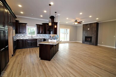 3806 Fieldstone Dr, Paragould, AR 72450 - photo 2