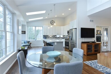 9 Cambridge Cir, Smithfield, RI 02917 - photo 5