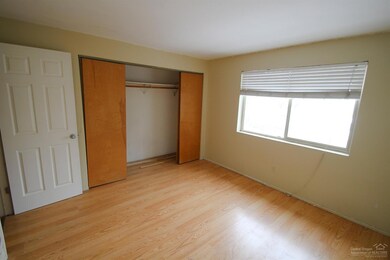 1334 NE Purcell Blvd, Bend, OR 97701 - photo 2