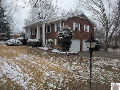 359 Drawbridge Trace, Paducah, KY 42003 - photo 2