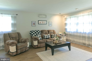 229 Fenimore Ln, Delanco, NJ 08075 - photo 5