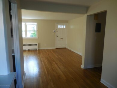 35 Manor Dr, Red Bank, NJ 07701 - photo 5