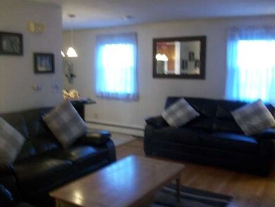 8 Austin Ct unit D, Saugus, MA 01906 - photo 5
