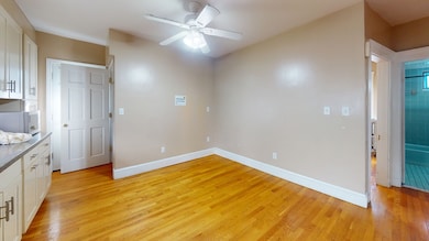 298 Fellsway W unit 1, Medford, MA 02155 - photo 6