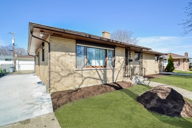 1424 Glenwood Ave unit 3, Waukegan, IL 60085 - photo 2