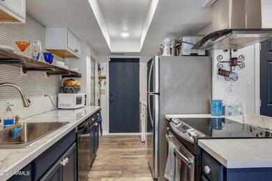 10420 N 9th St unit 2, Phoenix, AZ 85020 - photo 6