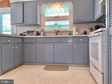 230 Burns Rd, Millville, NJ 08332 - photo 7