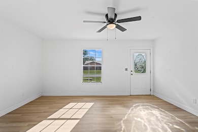 433 SE Seahouse Dr, Port Saint Lucie, FL 34983 - photo 4