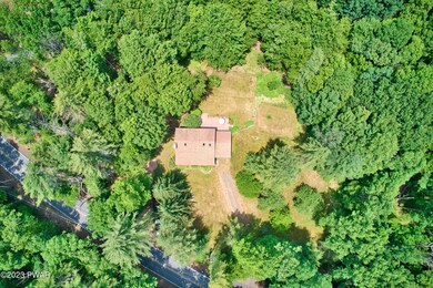 406 Park Rd, Dingmans Ferry, PA 18328 - photo 5