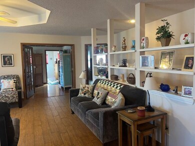 906 W Linden St, Rogers, AR 72756 - photo 7