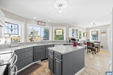 1330 Thornton Dr, Sequim, WA 98382 - photo 5