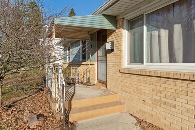 05-1079-Coldbrook-St-NE-Grand-Rapids-MI-