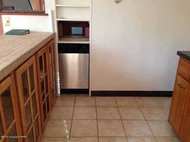 Kitchen (2)