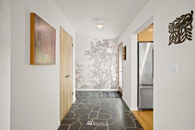 9742 SE 41st St, Mercer Island, WA 98040 - photo 3