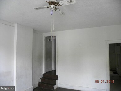 110 E Washington St, Chambersburg, PA 17201 - photo 2