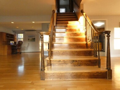 8 Pine Cir, Pembroke, MA 02359 - photo 7