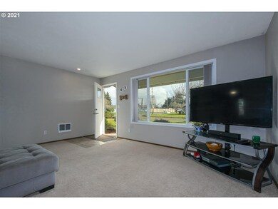 2 Olive Ct, Longview, WA 98632 - photo 3