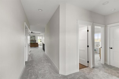 5624 163rd St, Urbandale, IA 50323 - photo 3