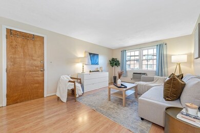 4 Colonial Village Dr unit 8, Arlington, MA 02474 - photo 5