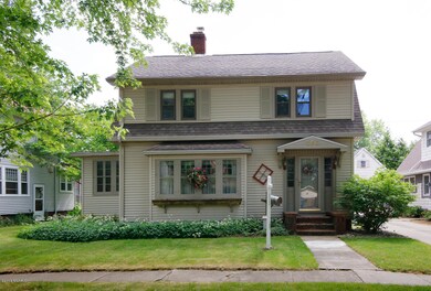 202 Michigan Avenue-102
