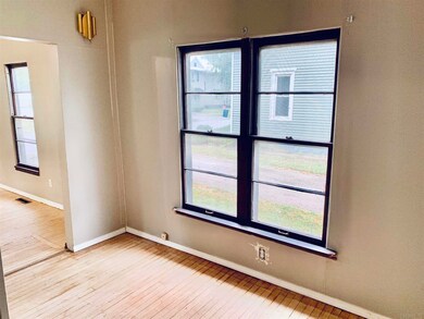 115 N Indiana Ave, Auburn, IN 46706 - photo 4