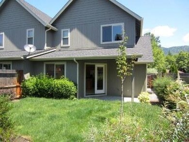 2196 NW North Hill Dr, Grants Pass, OR 97526 - photo 3