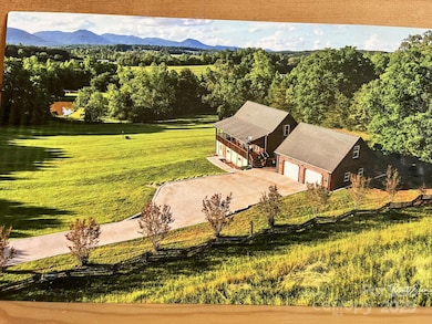 557 Emerald Pkwy, Rutherfordton, NC 28139 - photo 4