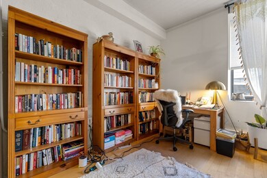 Boston Loft Condos unit 43, Boston, MA 02111 - photo 2