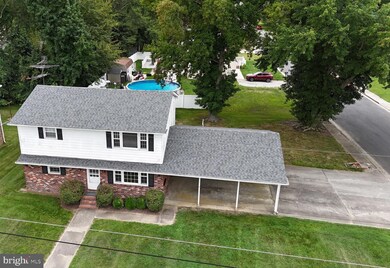 65 Dunn Ln unit 2ND FL, Pennsville, NJ 08070 - photo 3