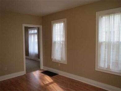 50 Princeton St, Springfield, MA 01109 - photo 7
