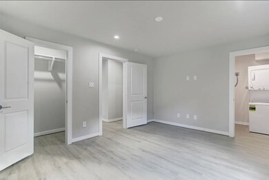 645 E 11th 1 2 St unit 9, Houston, TX 77008 - photo 4