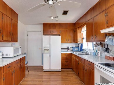 4023 Apollo Dr SW, Huntsville, AL 35805 - photo 6