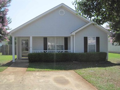 211 Haverhill Cir, Warner Robins, GA 31088 - photo 4