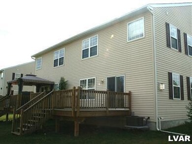 3638 Clauss Dr, Macungie, PA 18062 - photo 3