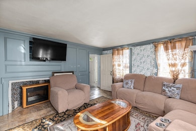 52 Salem St, Reading, MA 01867 - photo 4