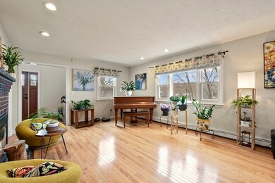 31 Lake Ave, Woburn, MA 01801 - photo 5